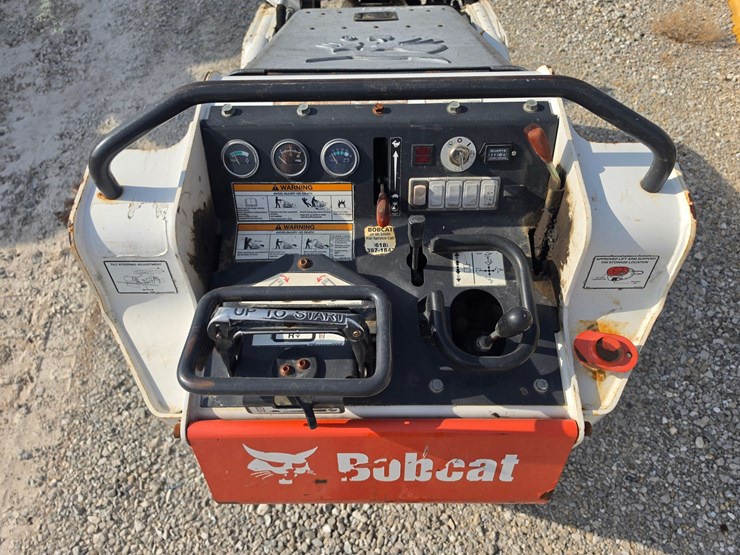 2015-bobcat-mt52-image-10