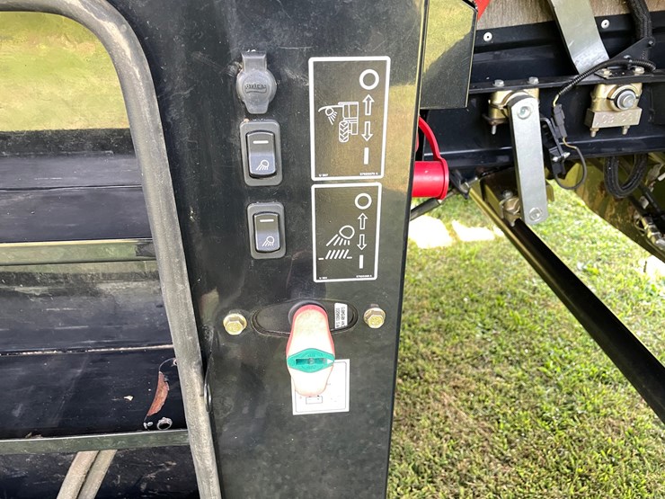 2018-case-ih-7240-image-62