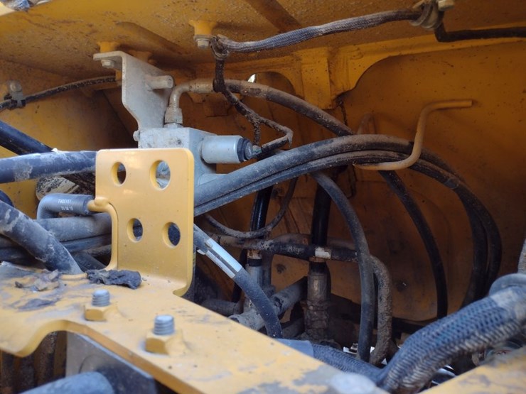 deere-544p-image-34