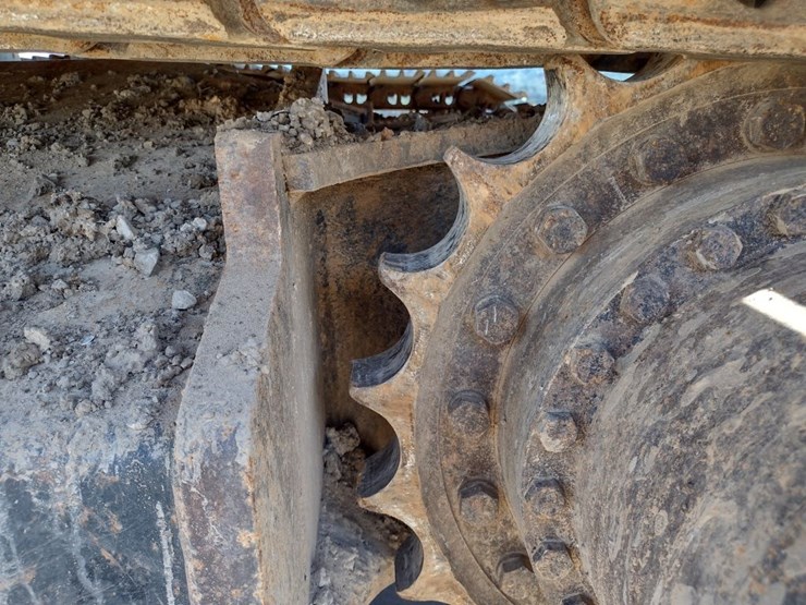 deere-210g-lc-image-14
