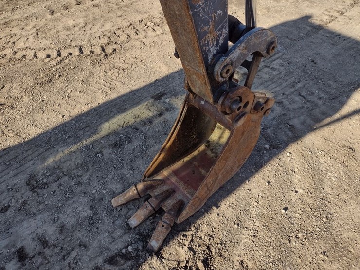 deere-35d-image-25