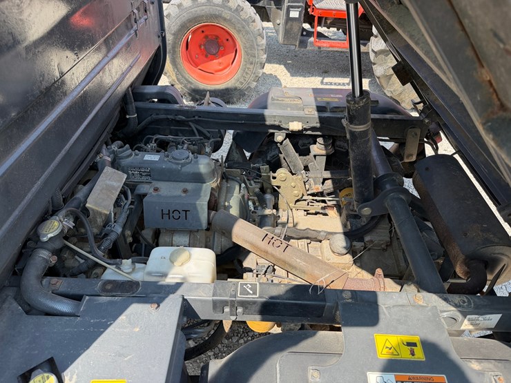 kubota-rtv1100-image-13