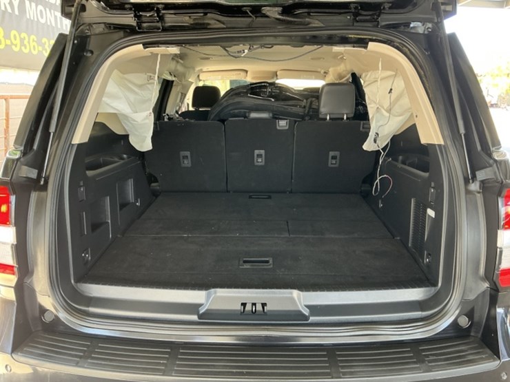 2022-ford-expedition-image-9