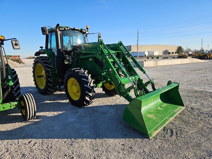 2024-john-deere-6175m-image-25