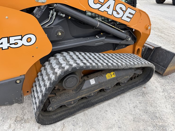 2019-case-tv450-image-22