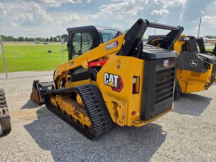 2020-caterpillar-299d3-image-21