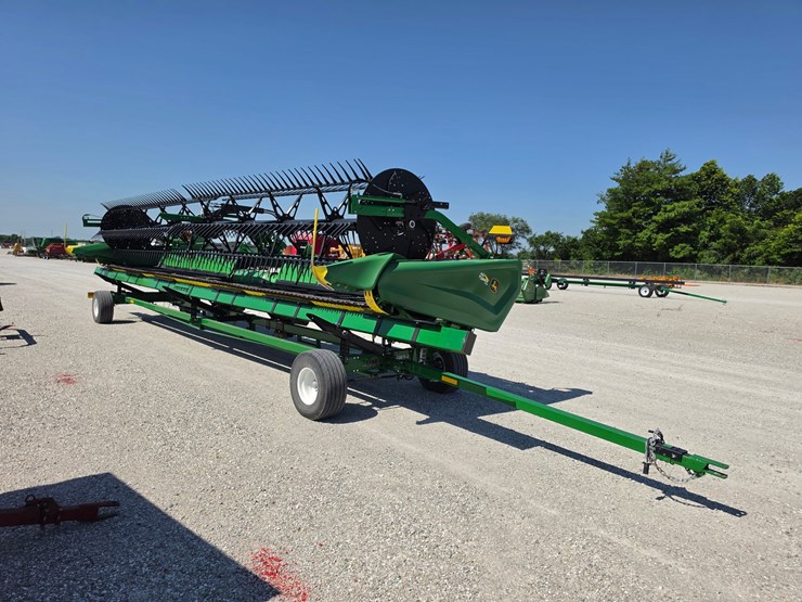 2022-john-deere-hd35f-image-1