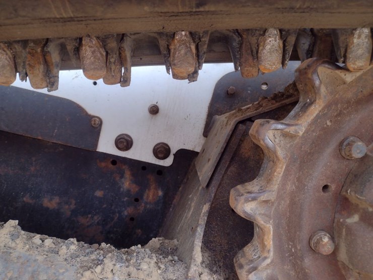 bobcat-t740-image-18