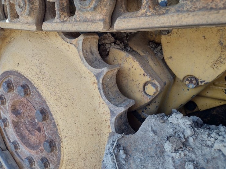 deere-550g-lt-image-24