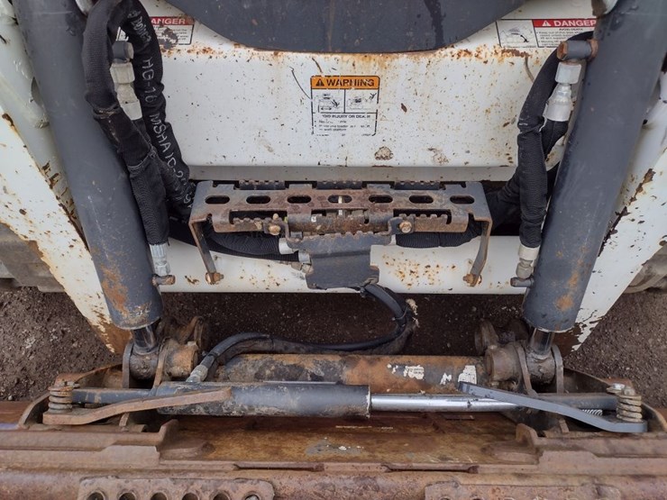 bobcat-t590-image-21
