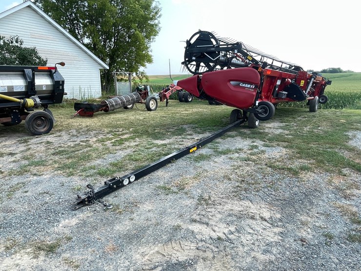 2018-case-ih-3162-image-8