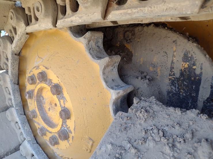 deere-450k-lgp-image-26