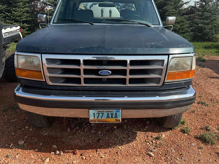 1995-ford-f350-image-2