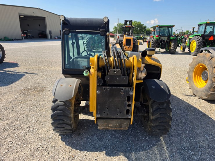 2016-caterpillar-th255c-image-14
