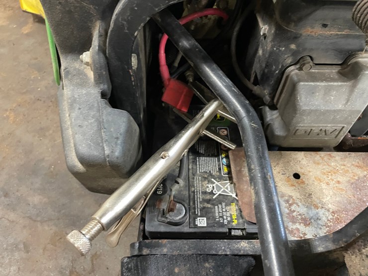 john-deere-f525-image-7