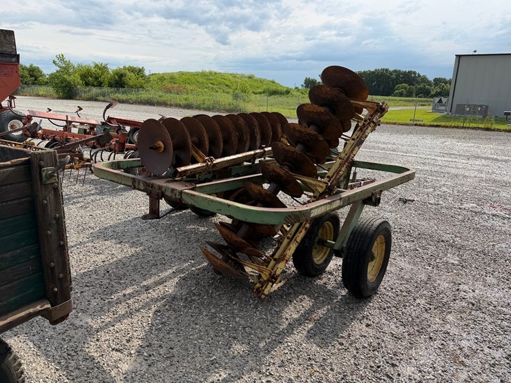 john-deere-210-image-6