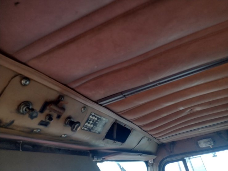 international-f-4370-image-15