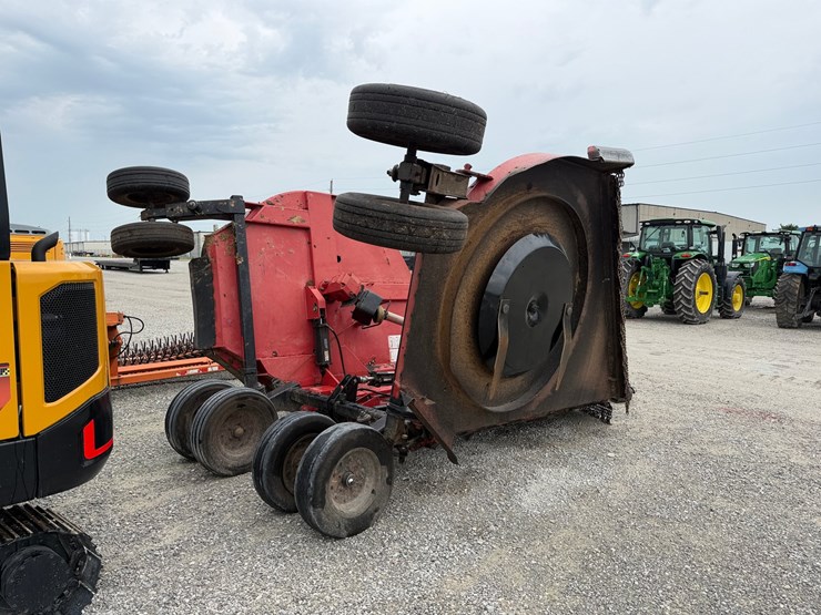 bush-hog-2720-image-6
