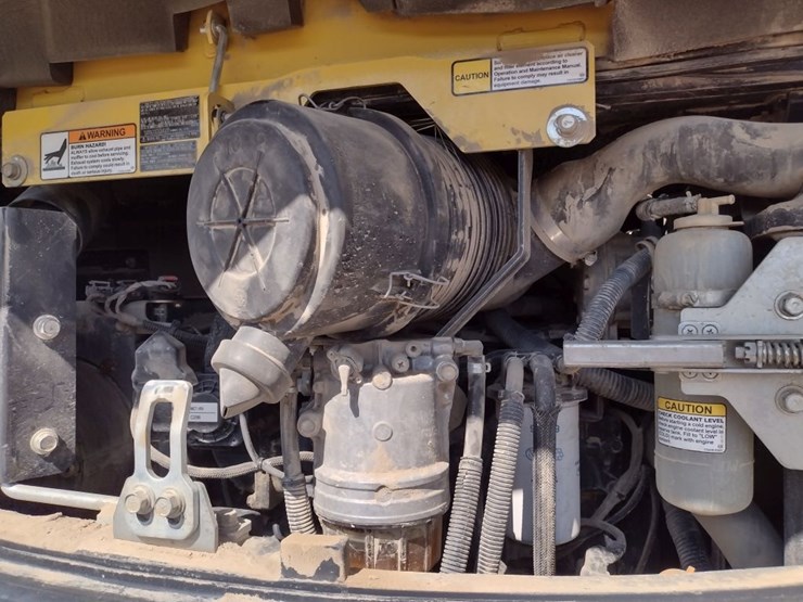 yanmar-sv100-2a-image-37