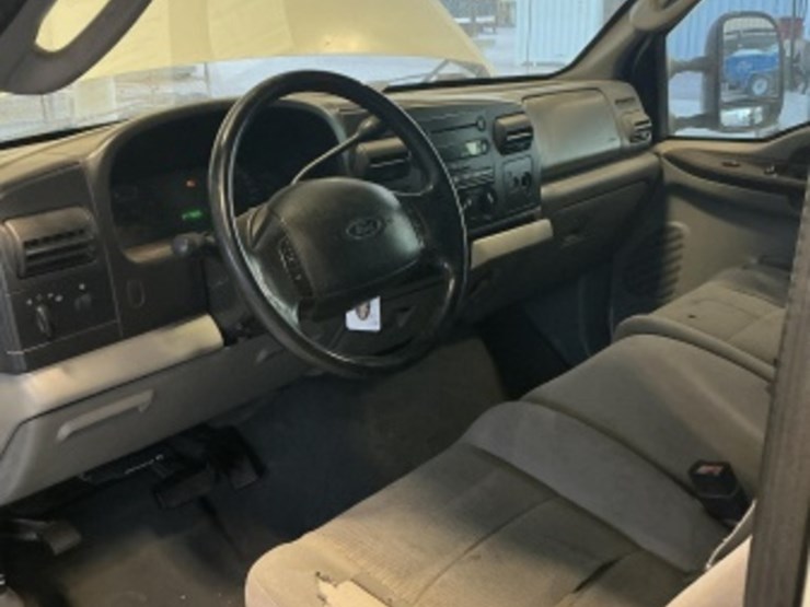 2005-ford-f250-image-22