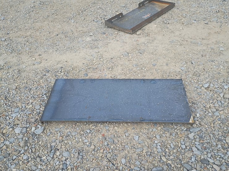 #l76-062-•-landhonor-mounting-plate-skid-steer-attachment-image-3