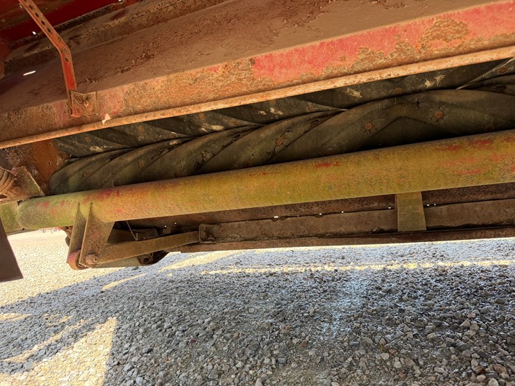 new-holland-479-image-7