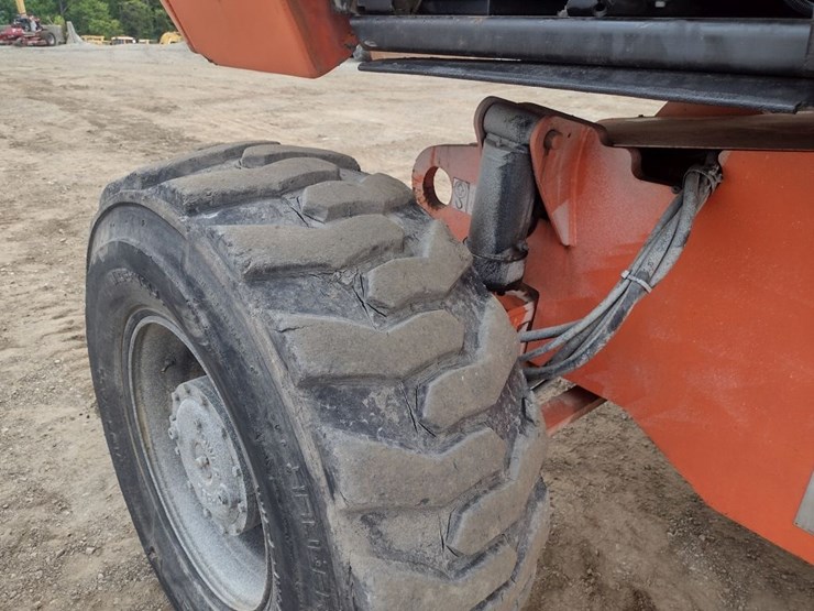 jlg-600s-image-22