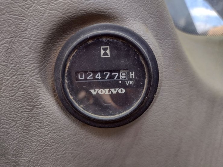 volvo-ec240cl-image-7