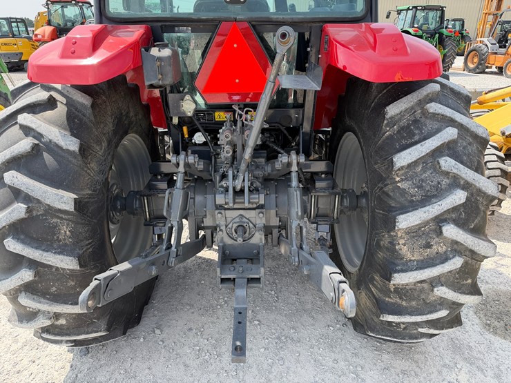 massey-ferguson-4610-image-17