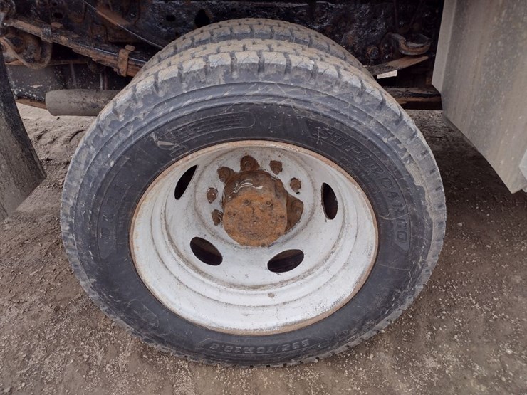 ford-f550-image-28