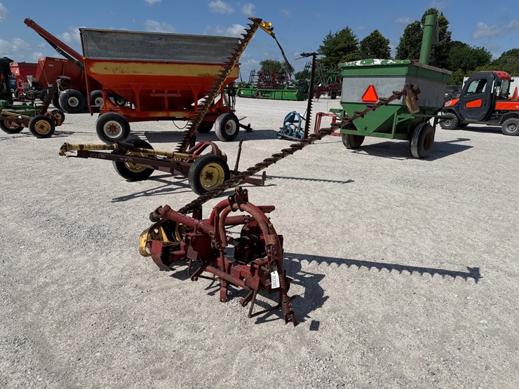 new-holland-451-image-1