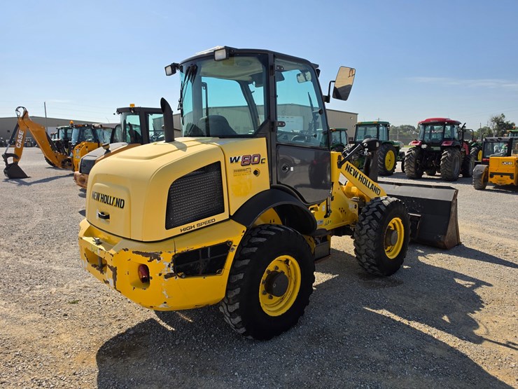 2016-new-holland-w80c-image-20