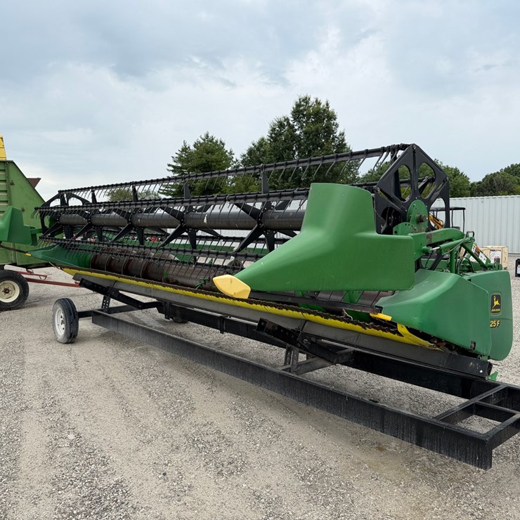 2001 JOHN DEERE 925F