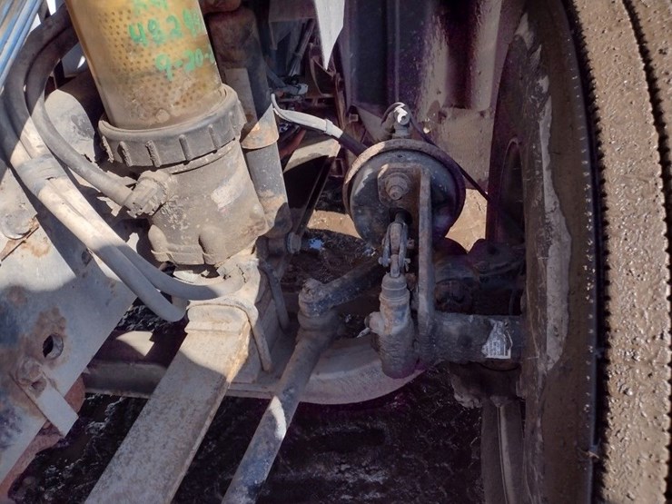 international-prostar-image-21