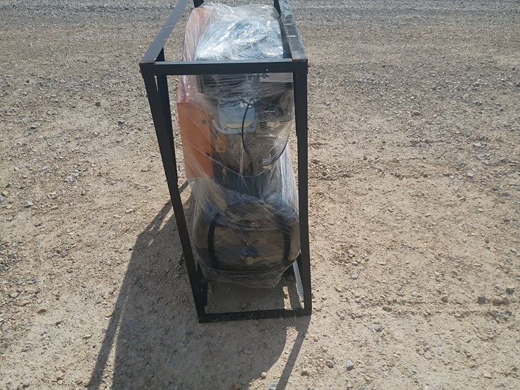 #l76-043-•-landhonor-40-gallon-air-compressor-image-7