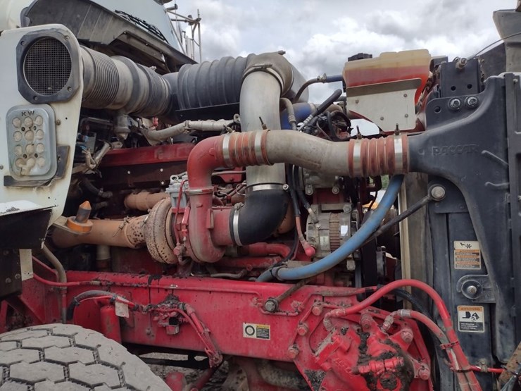 kenworth-t800-image-37