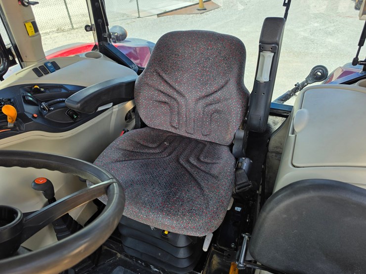 2021-massey-ferguson-6713-image-18