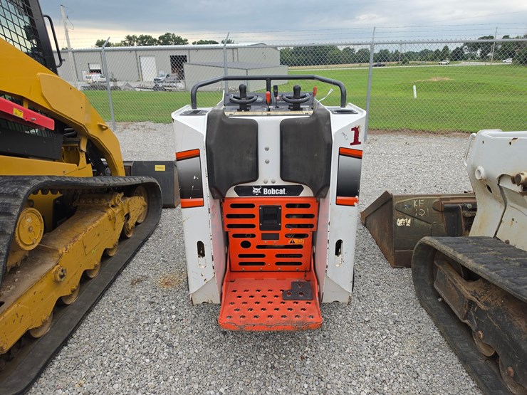 2022-bobcat-mt100-image-7