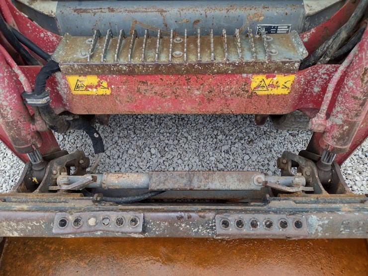 takeuchi-tl6r-image-24
