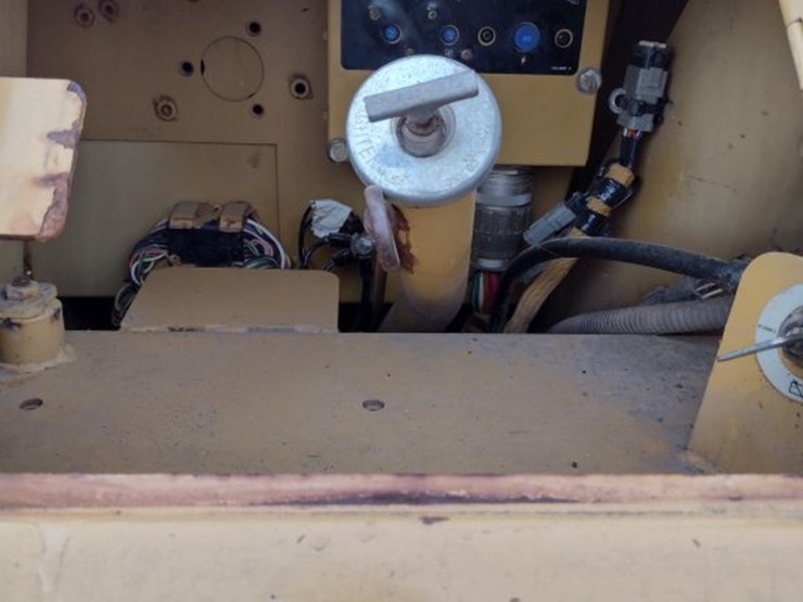 caterpillar-d6m-lgp-image-20