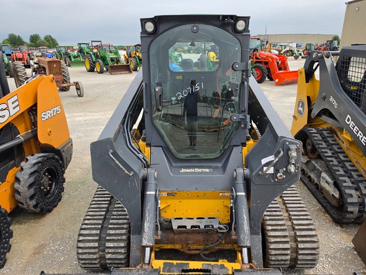 2018-deere-333g-image-4