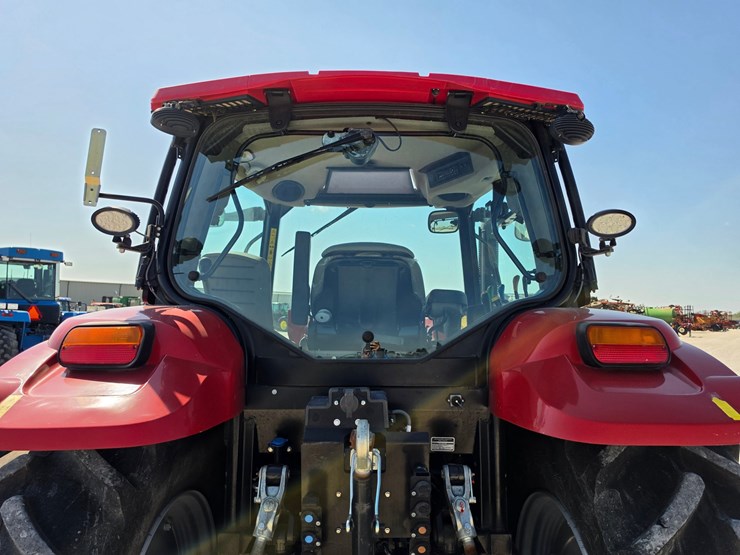 2022-case-ih-maxxum-145-image-17