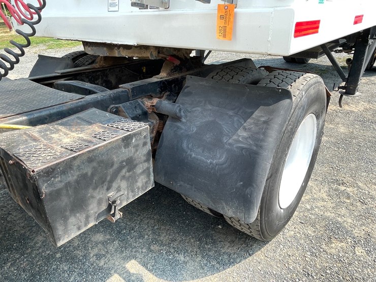 1988-ford-l8000-image-14