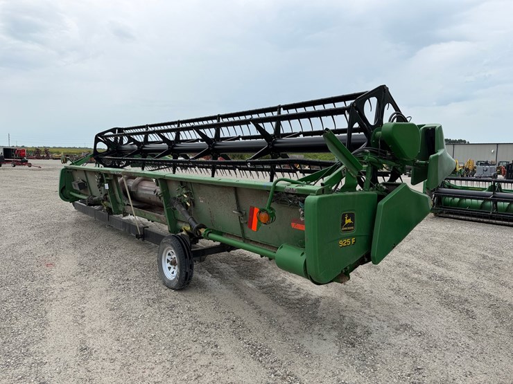 2001-john-deere-925f-image-10