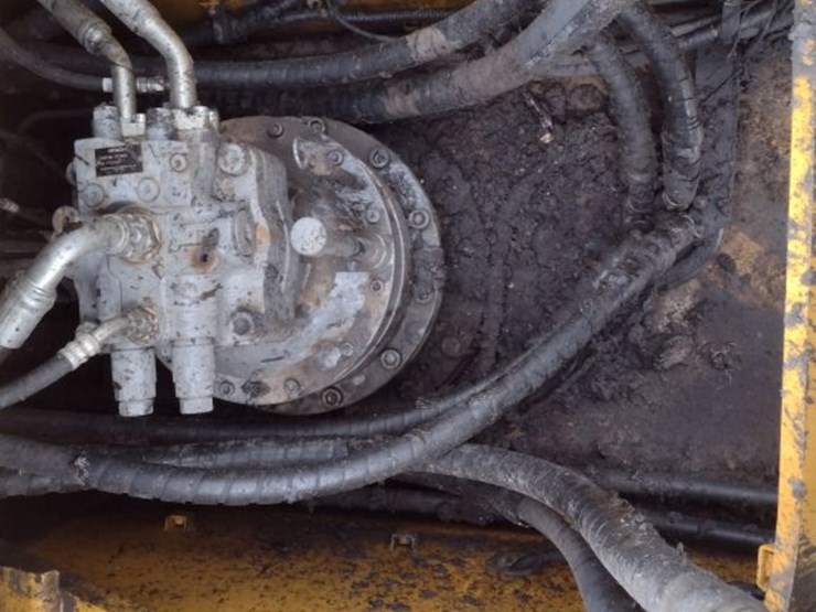 deere-380g-lc-image-42
