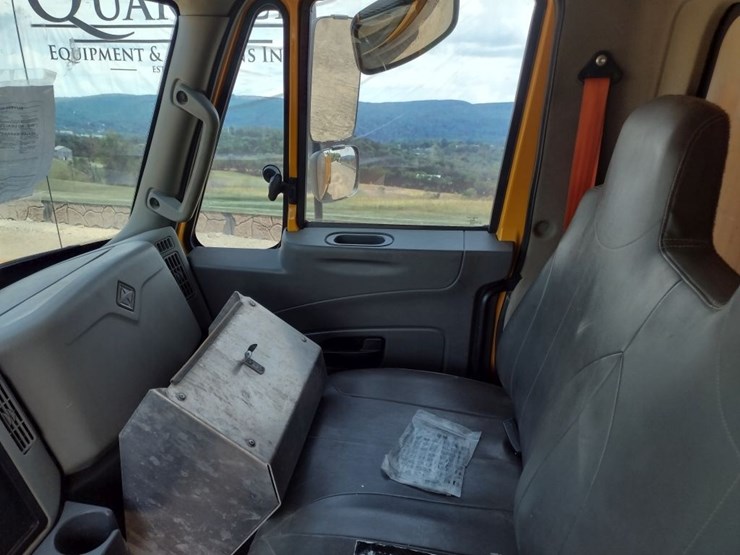 international-durastar-4300-image-12