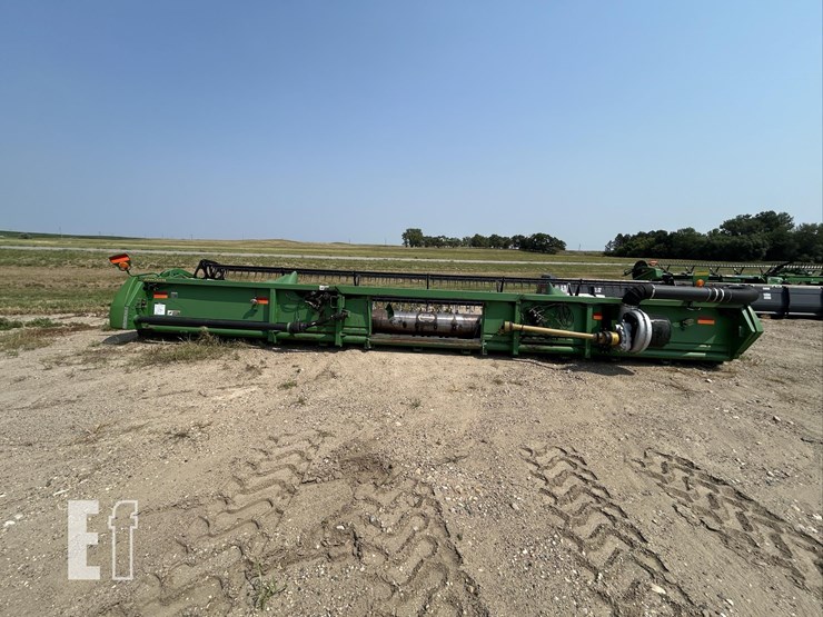 2004-john-deere-630f-image-4