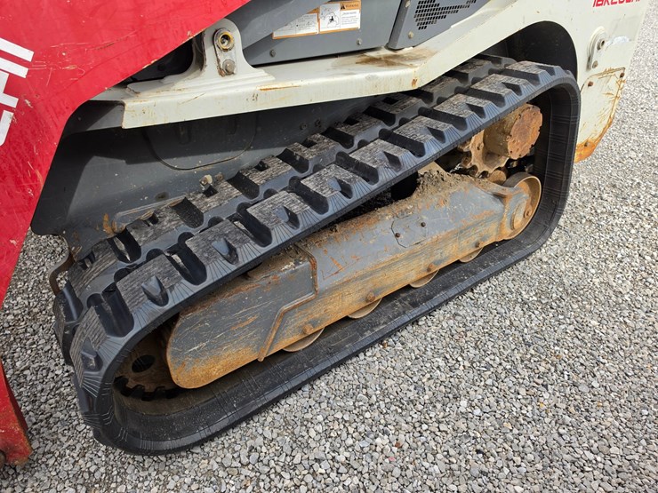 2018-takeuchi-tl10v2-image-15