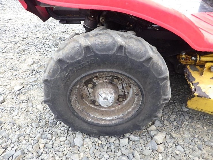 canycom-cmx2402-ride-on-mower-image-10