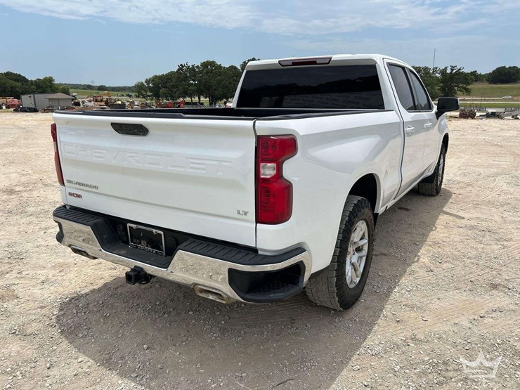 2023-chevrolet-silverado-1500-image-3